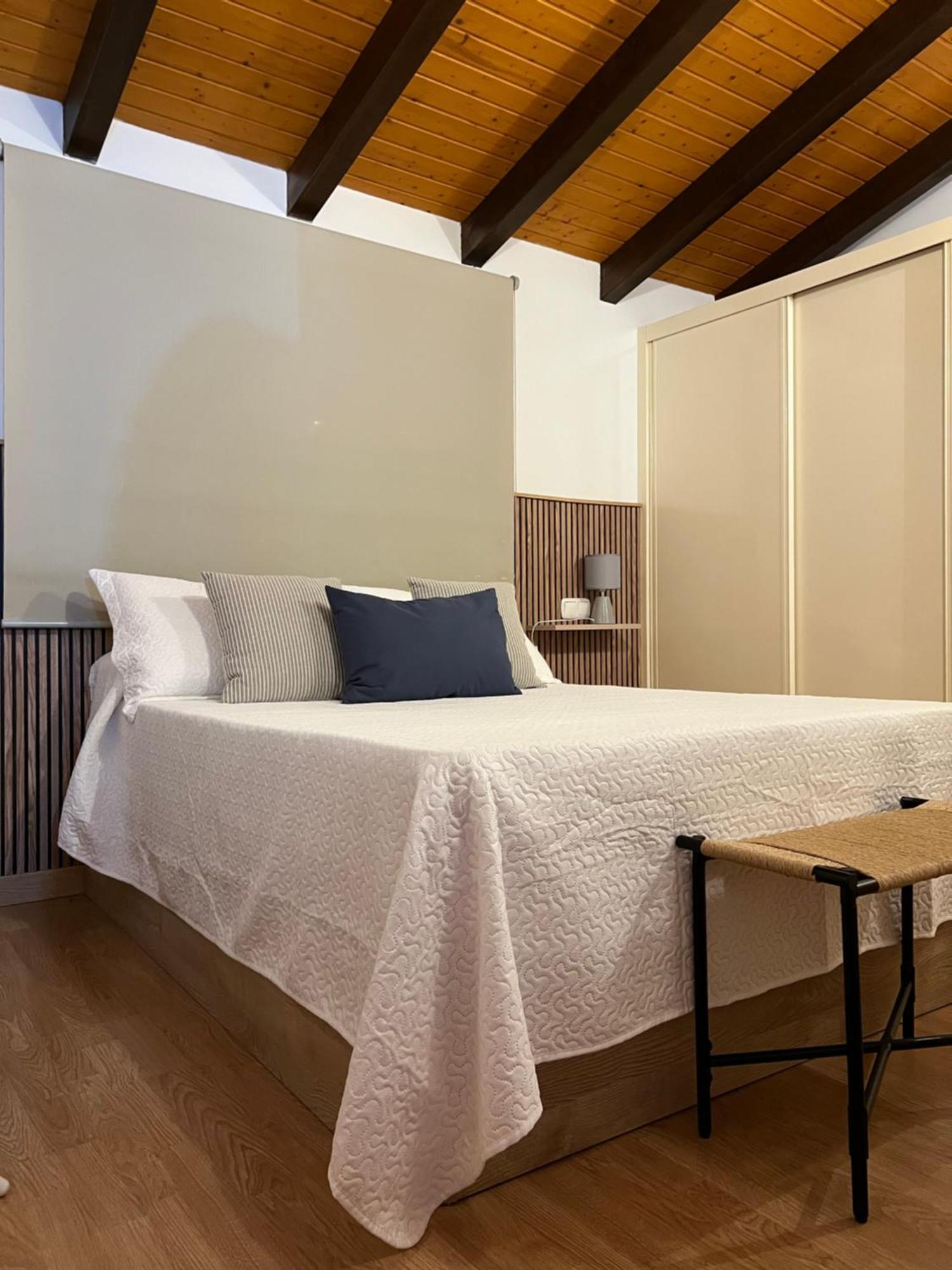 San Antonio 6 Apartment มัลปาร์ติดา เด กาเซเรส ภายนอก รูปภาพ